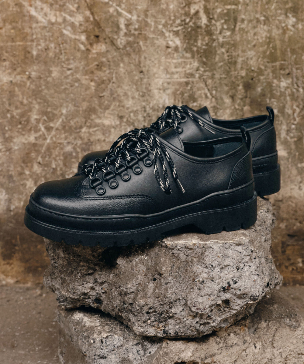 COURRIER CG NOIR